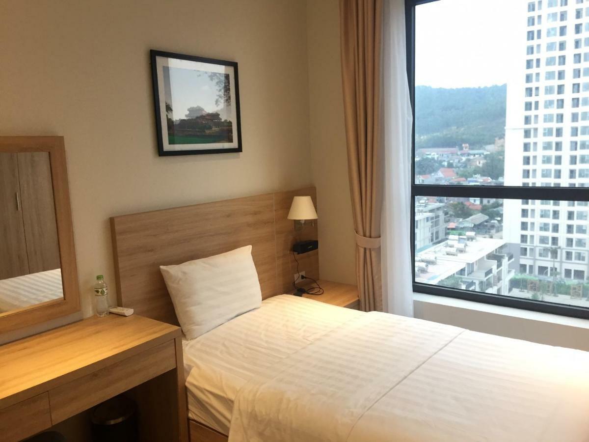 Dtj Hometel Ha Long Eksteriør billede
